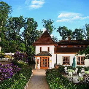 Waldcafe Hotel Restaurant